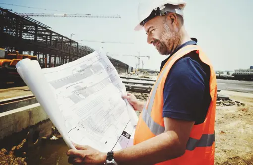 Construction Director Job Description, Salary & Duties