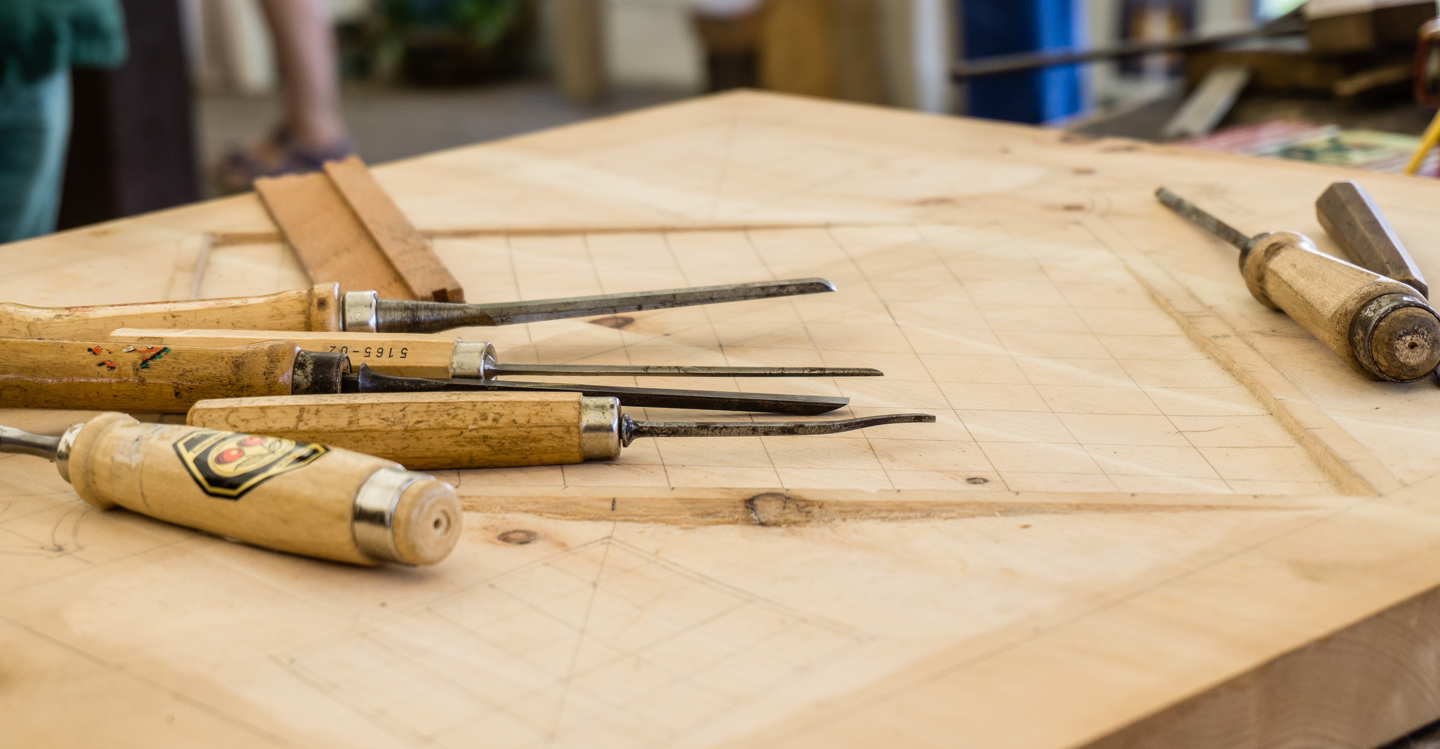 What are the different types of carpentry role?
