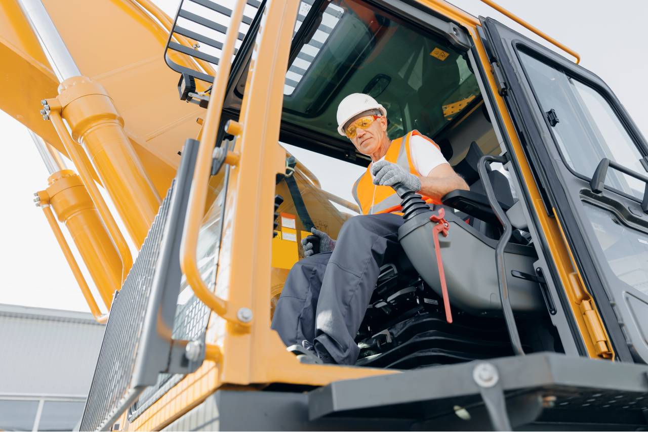 Crane Operator Job Description Salary Training Crane Operator Job Description Salary Training